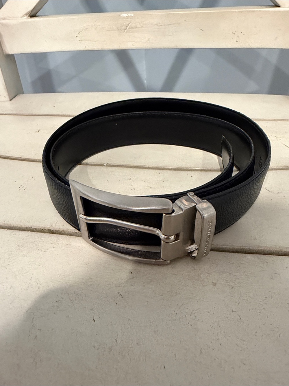 Burberry Black Leather Belt Size 32